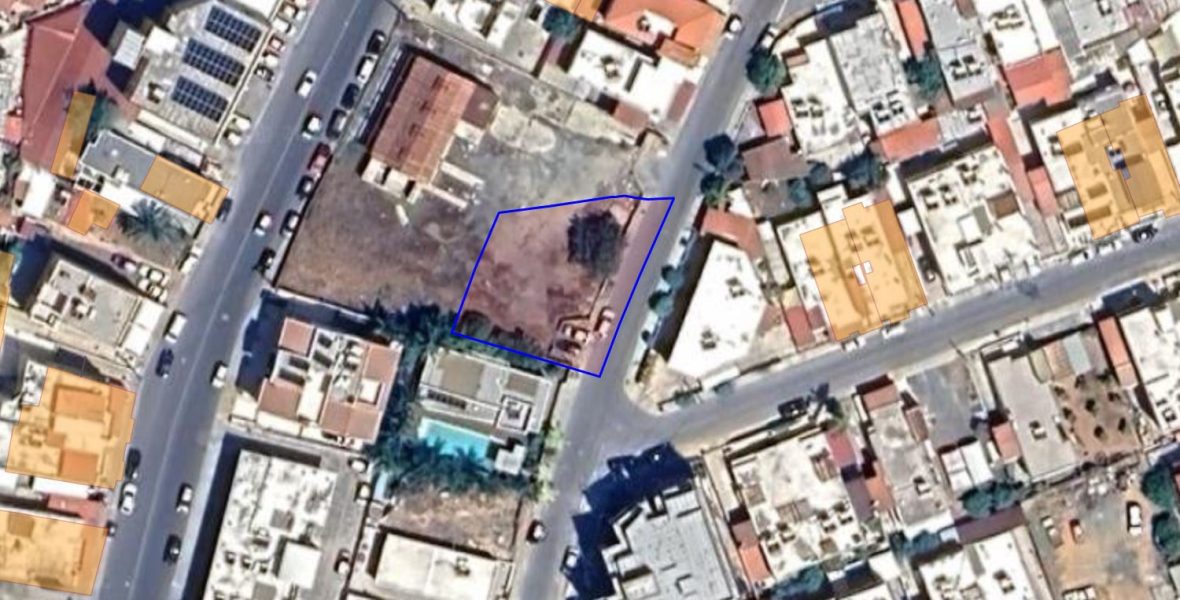 Plot in Agios Spyridon Ideal for Development